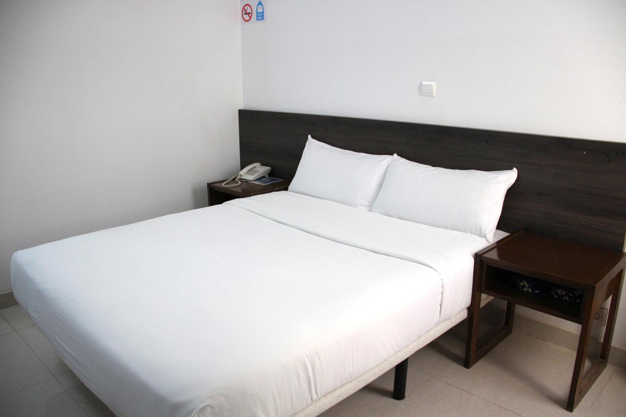 Hotel Nakhil นูอาดิบู ภายนอก รูปภาพ