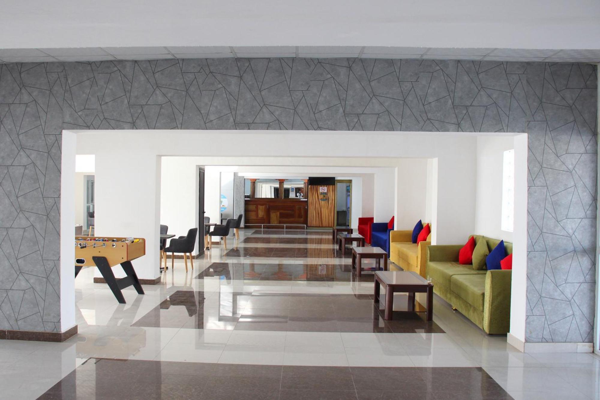 Hotel Nakhil นูอาดิบู ภายนอก รูปภาพ