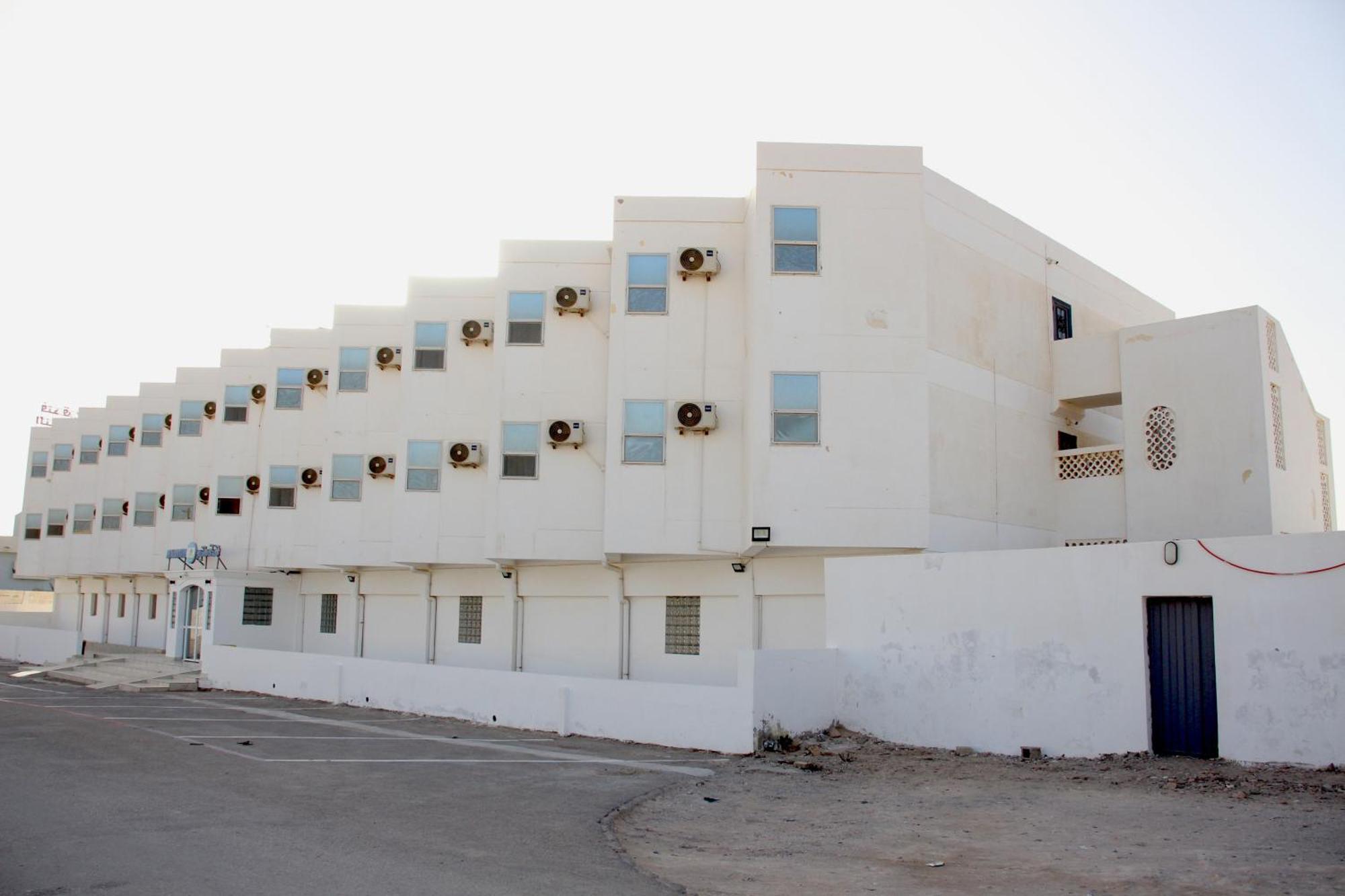 Hotel Nakhil นูอาดิบู ภายนอก รูปภาพ
